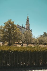 NENO’S FATIMA REPORT SUMMER PRESET Lightroom Presets